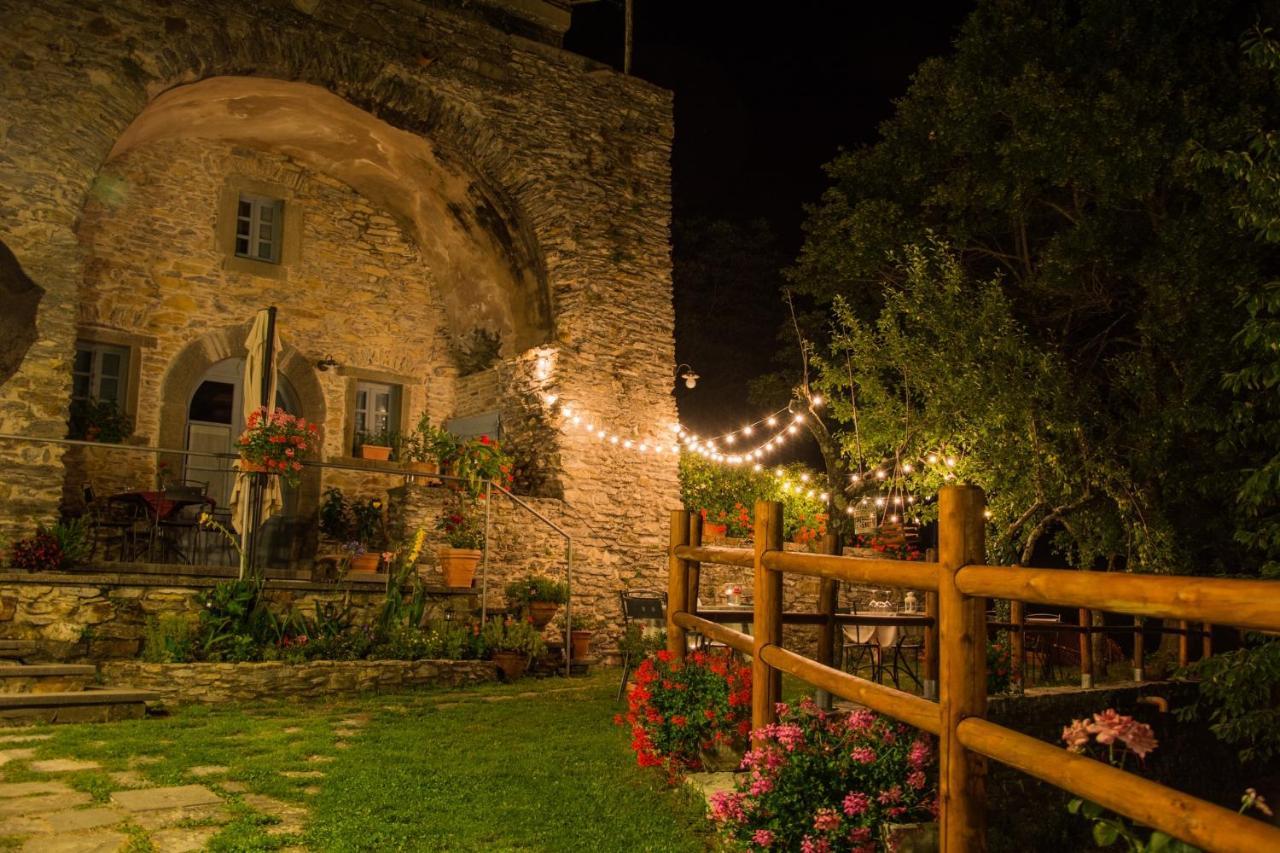 Agriturismo Casa Turchetti Comano  Екстериор снимка